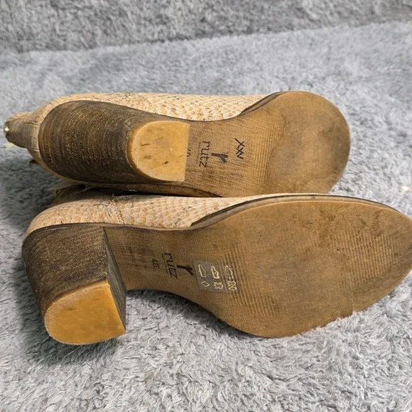 Rutz Walk in Cork Ankle Boots Tan Snakeskin Embossed Chelsea Womens 40 Excellent - Picture 7 of 8